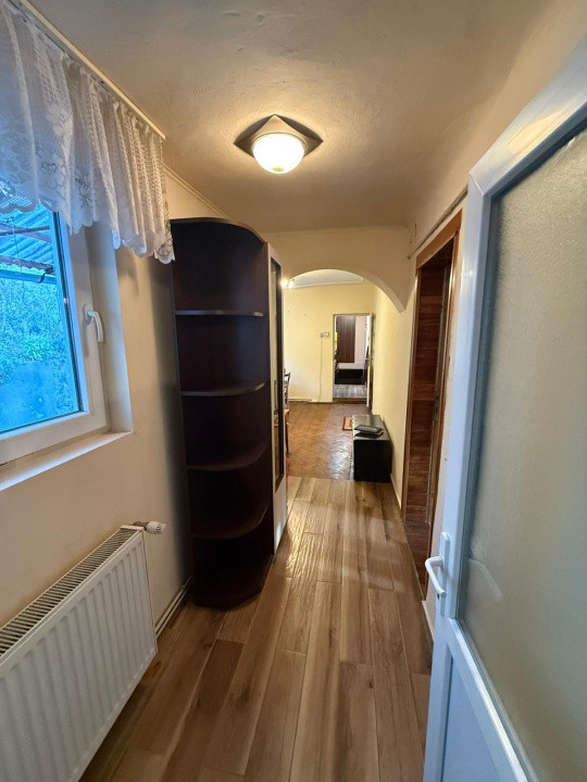 Casa 3 camere + teren 912mp zona Caraiman