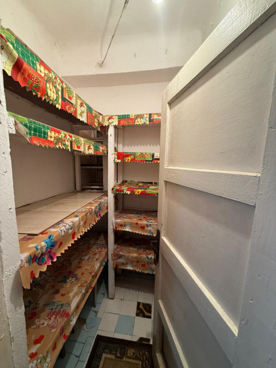 Casa 3 camere + teren 912mp zona Caraiman