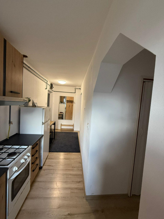 Apartament modern 2 camere 39mp zona Plopilor