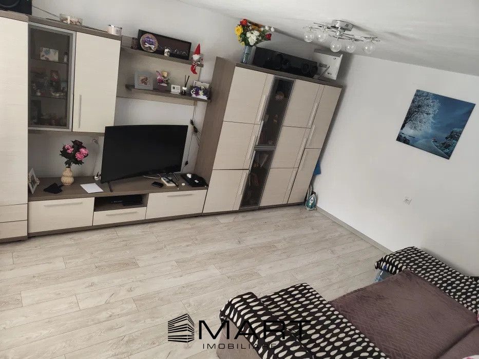 Casă cu grădină și garaj în Săcele – Turches