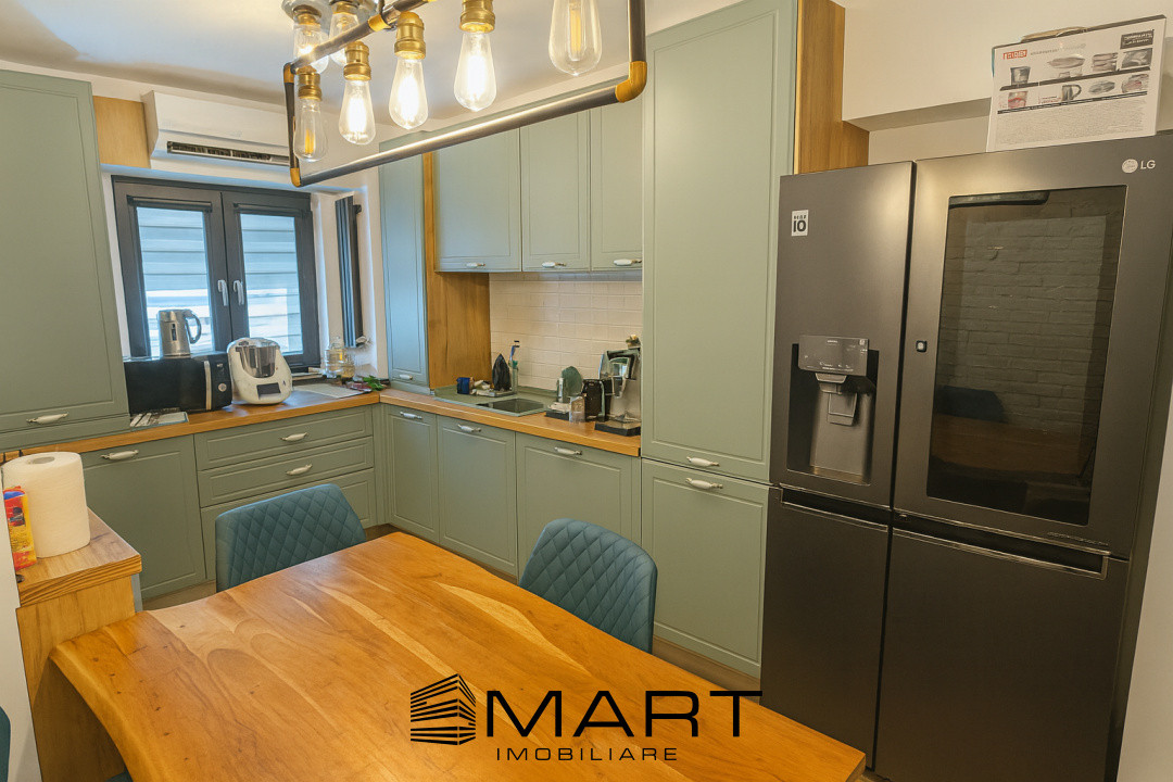 Apartament 4 camere în Centrul Civic, Brașov – 105 mp