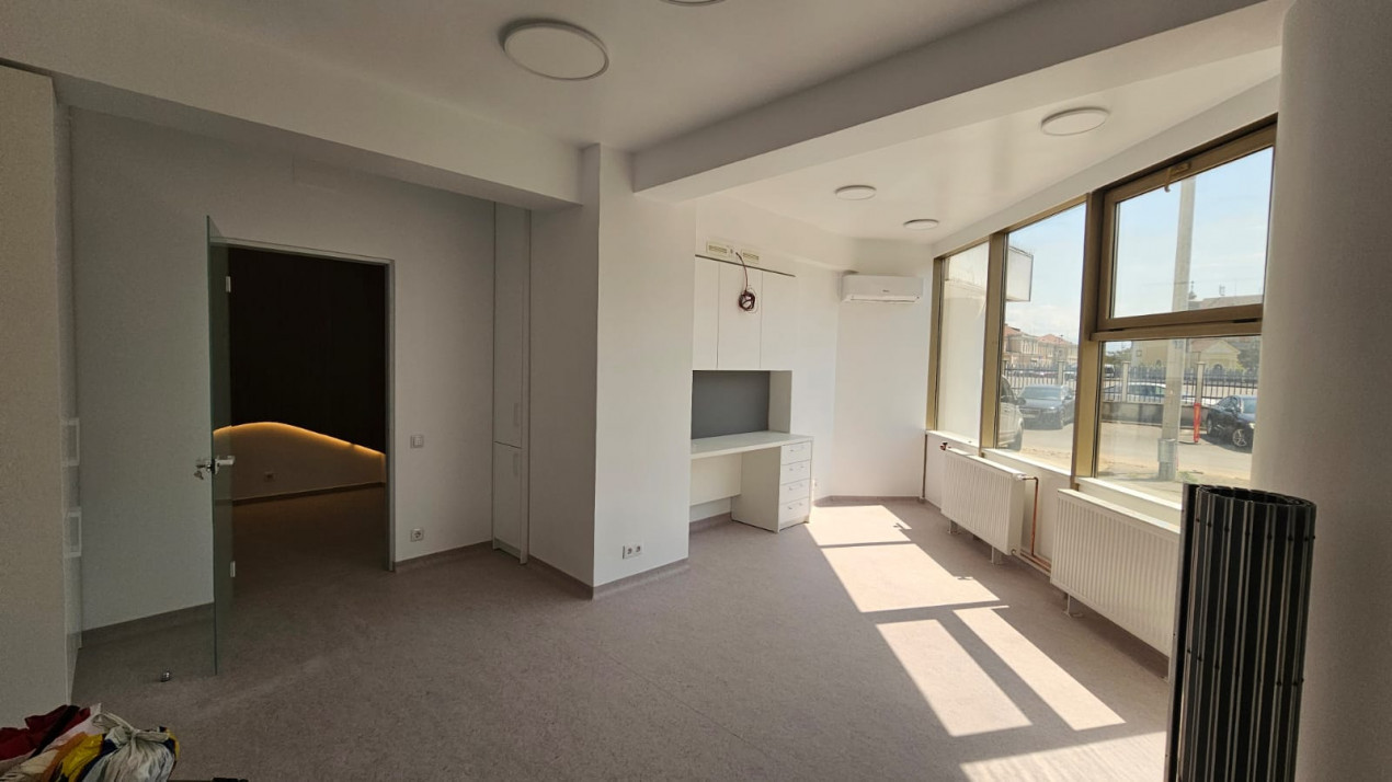 Spatiu comercial pretabil clinica medicala, 200 mp zona Garii