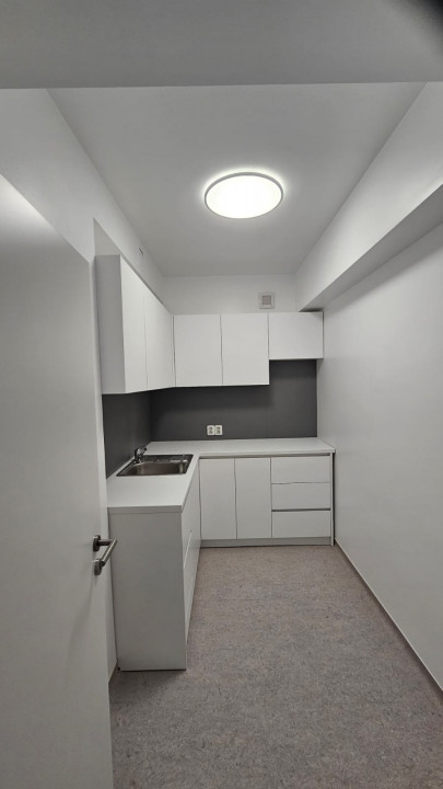 Spatiu comercial pretabil clinica medicala, 200 mp zona Garii