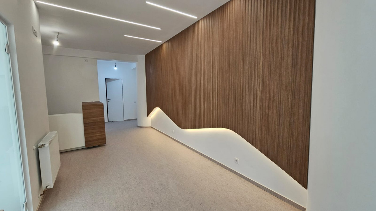 Spatiu comercial pretabil clinica medicala, 200 mp zona Garii