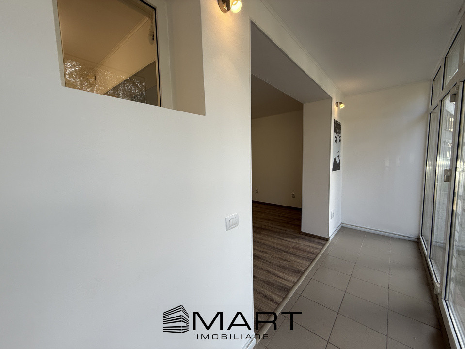 Spațiu comercial de vânzare în Centrul Civic, Brașov – 28,5 mp