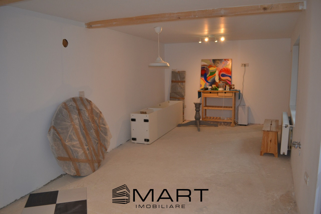 Casă istorică în Șchei, la 5 minute de Piața Sfatului — cu curte și parcare 