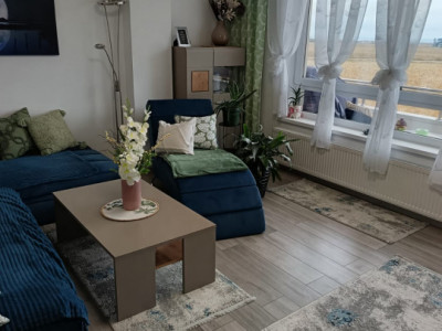 Apartament  3 camere zona Cristian 