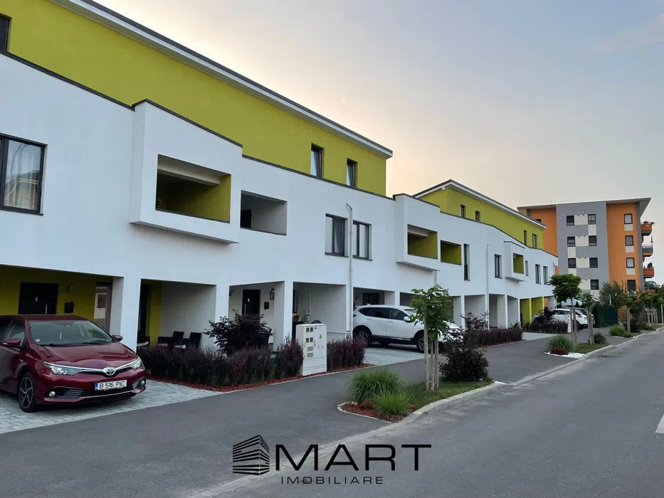 Casa moderna Tractorul