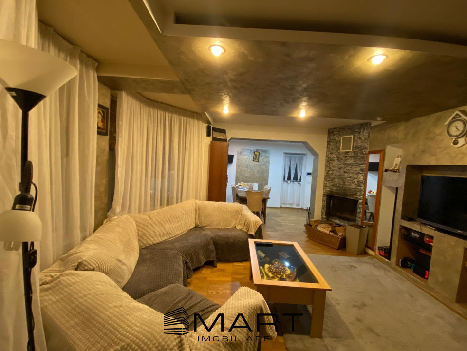 casa / vila 8 camere zona  Selimbar