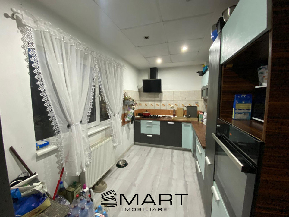 casa / vila 8 camere zona  Selimbar