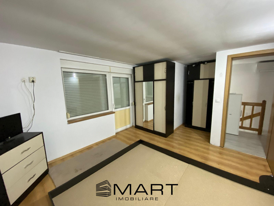 casa / vila 8 camere zona  Selimbar