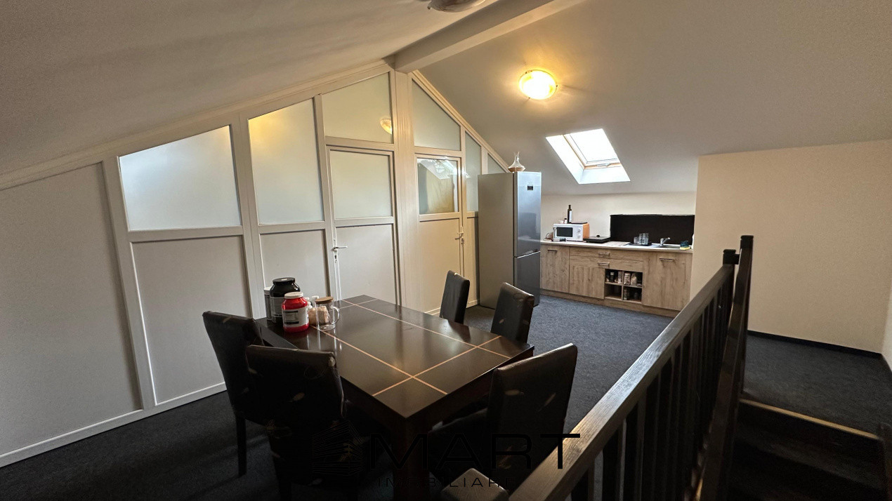 Apartament la casa 130mp curte 35mp zona centrala