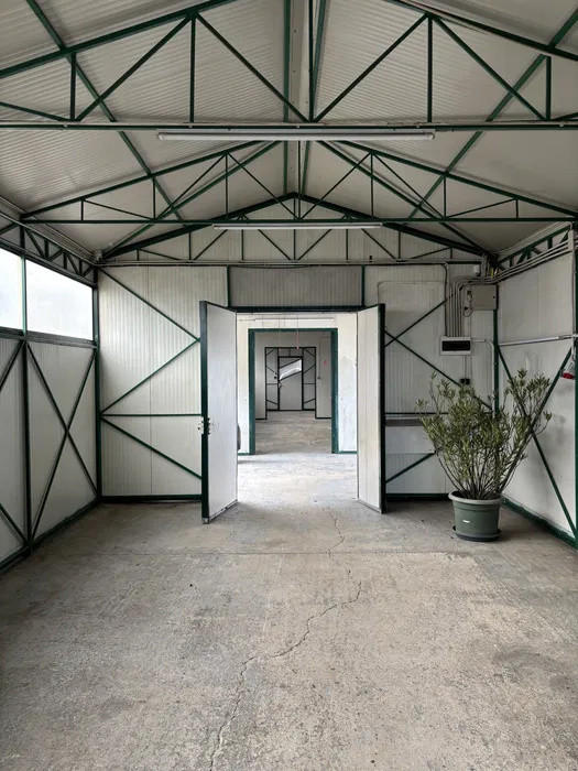 Hala Industriala 160 mp Stupini