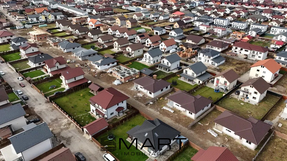 Casă Individuală modernă – 3 Dormitoare, Pod Mansardabil, Finisaje Premium 