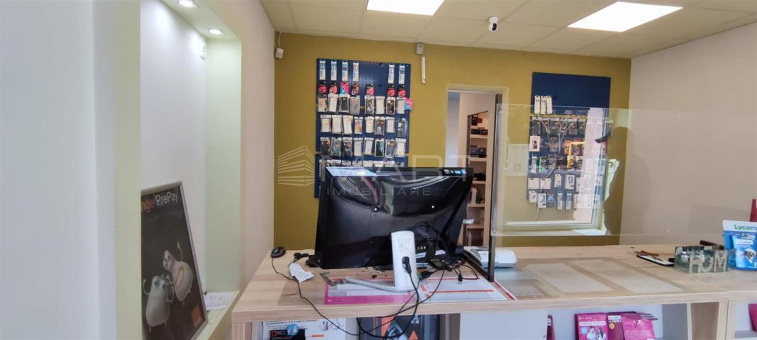 Spatiu comercial zona Bartolomeu