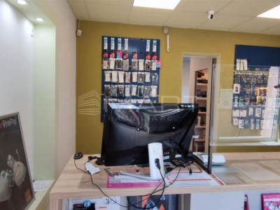 Spatiu comercial zona Bartolomeu