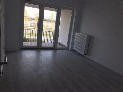 Spatiu Comercial 55 mp Tractorul