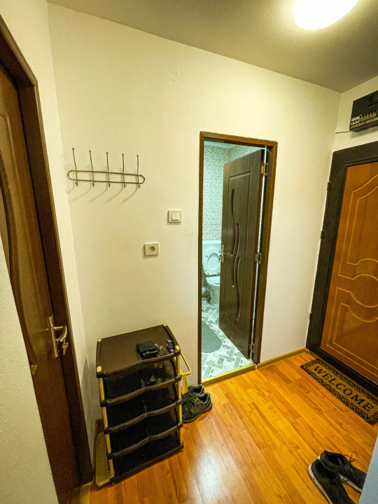 Garsoniera decomandata Tractorul