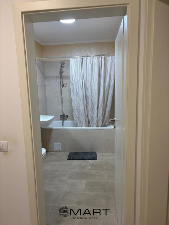 Garsoniera decomandata 43 mp Grandis Residence