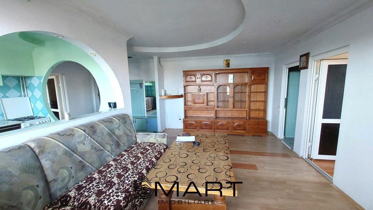 Apartament 3 camere decomandate zona Terezian