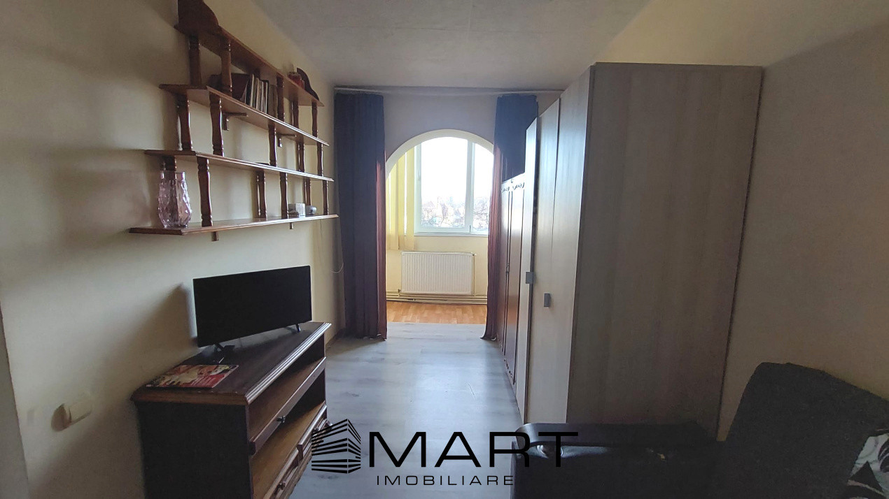 Apartament 3 camere decomandate zona Terezian