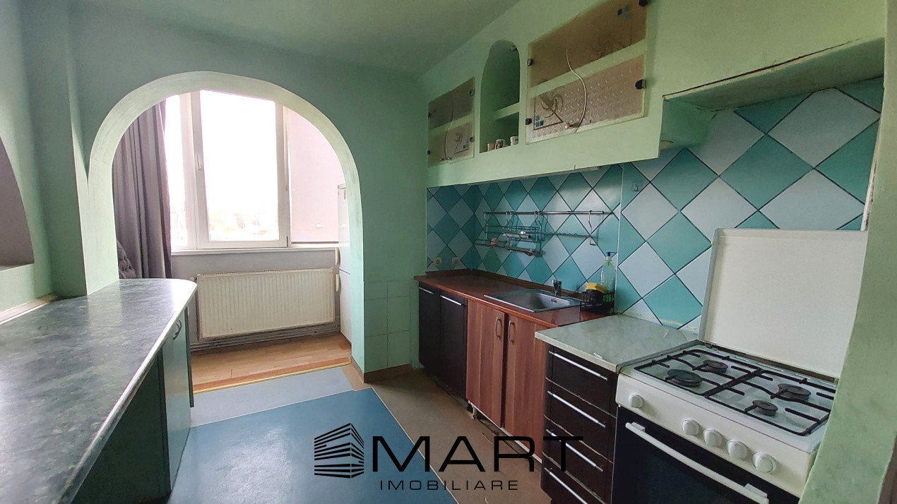 Apartament 3 camere decomandate zona Terezian