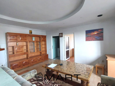 Apartament 3 camere decomandate zona Terezian