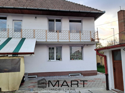 Casa 5 camere 260mp teren 350mp zona  Negoi