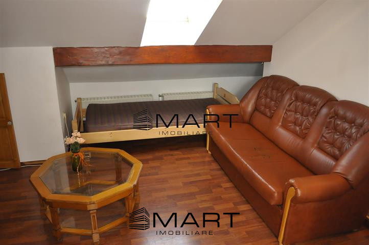 Garsoniera 30mp in zona Strand