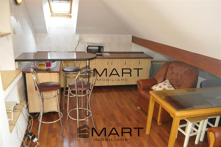 Garsoniera 30mp in zona Strand