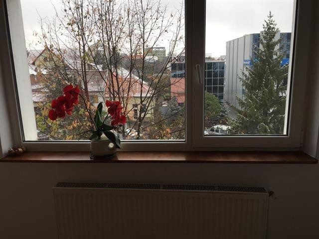 Apartament 2 camere decomandate Scoala de Inot