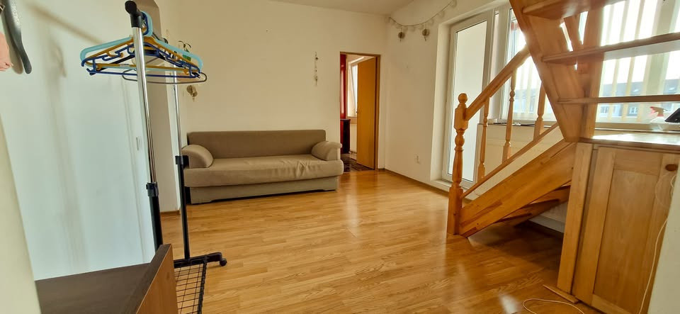 Apartament 3 Camere Garii