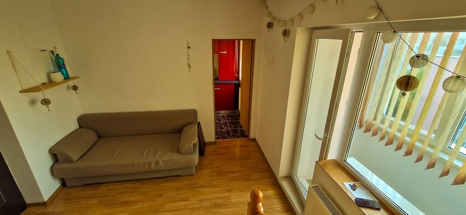 Apartament 3 Camere Garii
