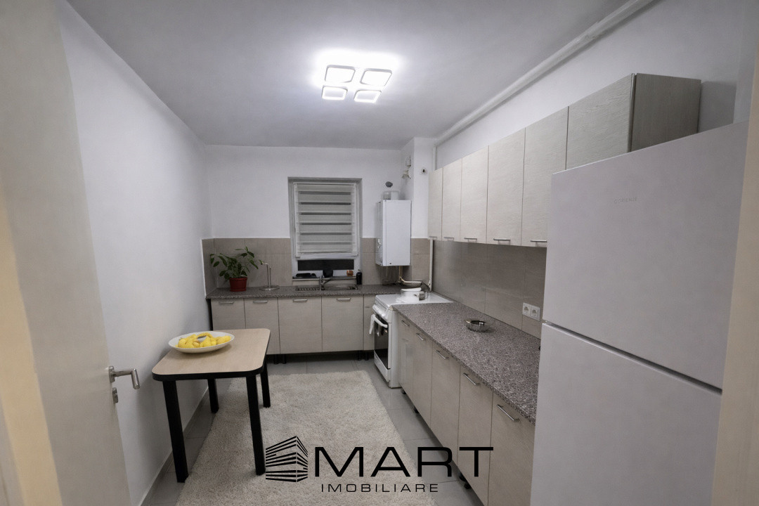 Garsonieră de vânzare în Tractorul – 38 mp