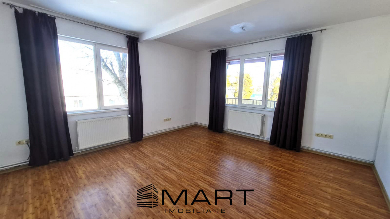 Spatiu Birou 100 mp Calea Surii Mici