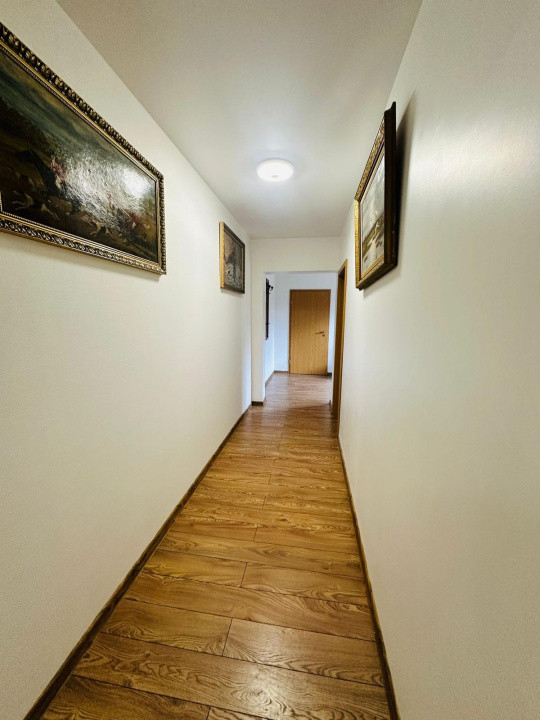 Casa moderna 5 camere 170mpu + 300mp curte Cisnadie