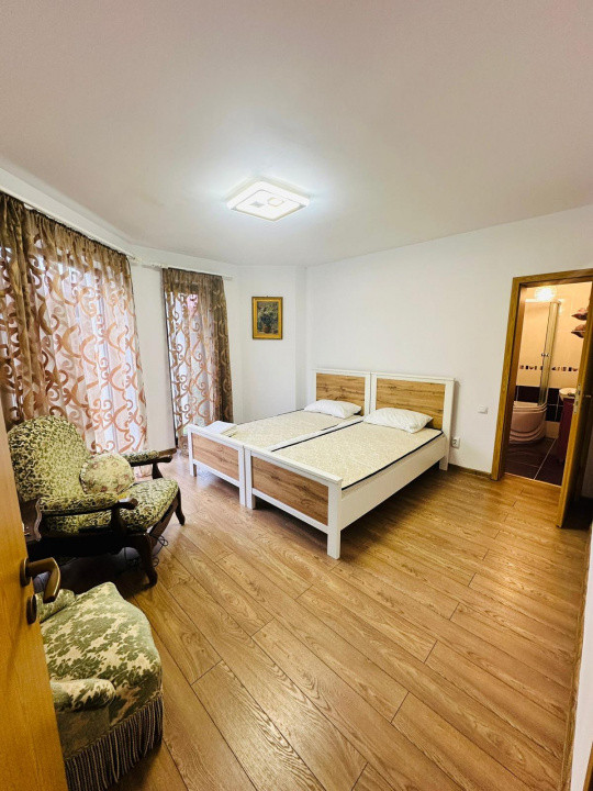 Casa moderna 5 camere 170mpu + 300mp curte Cisnadie