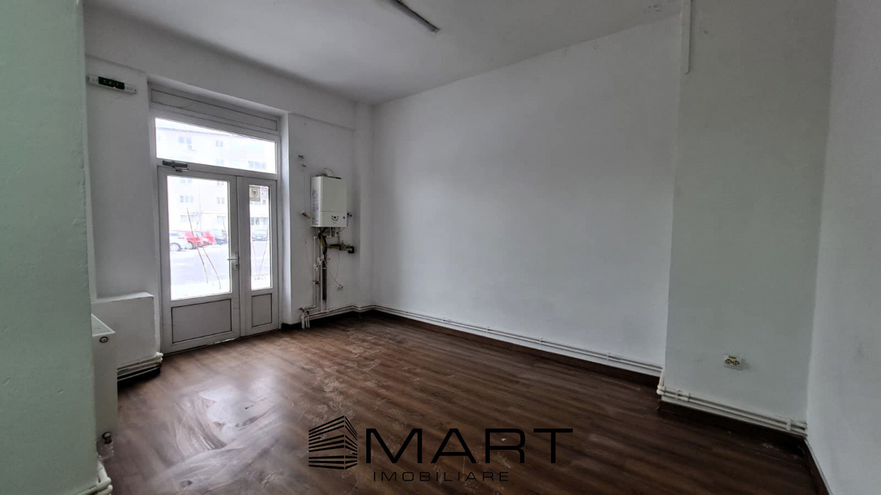 Spatiu comercial 262 mp si terasa de 80 mp zona Gara
