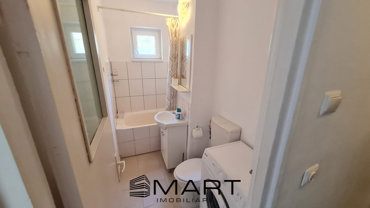 Apartament 2 camere zona Vasile Aaron 