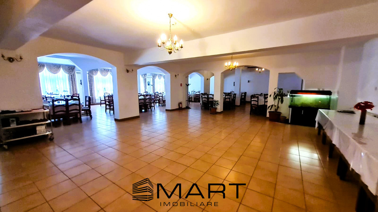 Pensiune cu 67 locuri de cazare, zona Curmatura