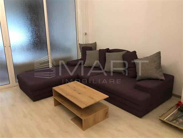Apartament 3 camere zona Strand