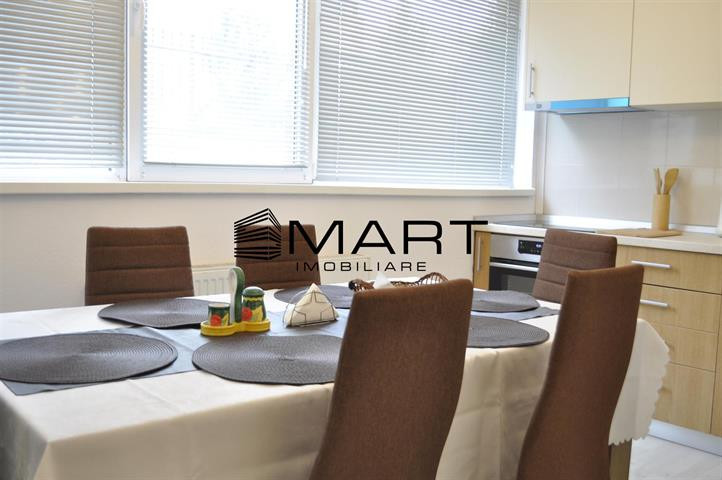 Apartament 3 camere zona Strand