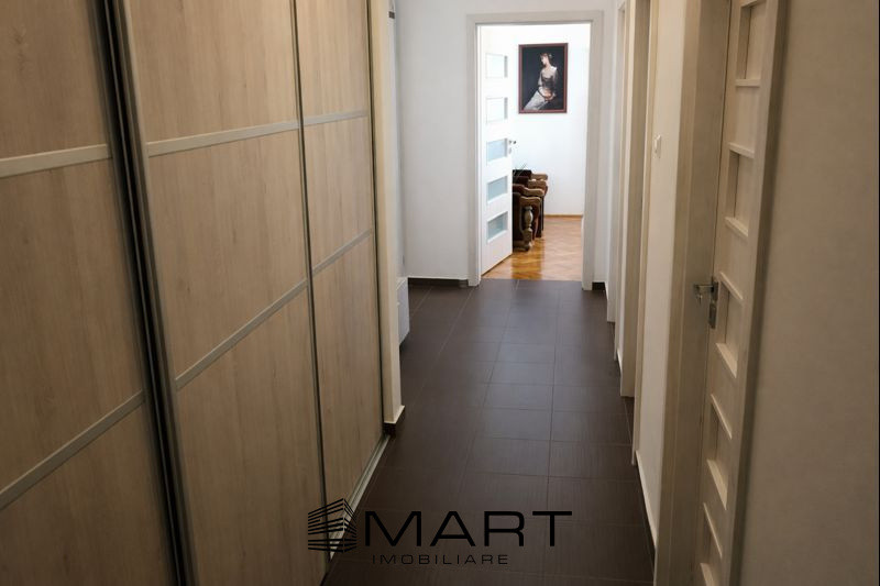 Apartament 3 camere în Răcădău, Brașov – 76 mp