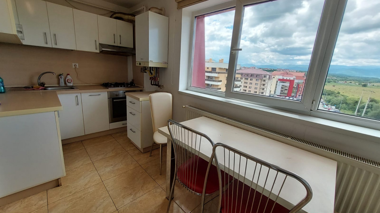 Apartament 4 camere zona Strand 