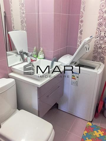 Apartament 3 camere decomandate zona Politie