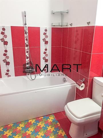 Apartament 3 camere decomandate zona Politie