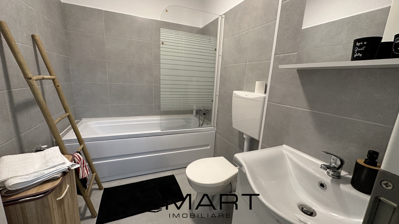 Garsoniera moderna pe Calea Surii Mici