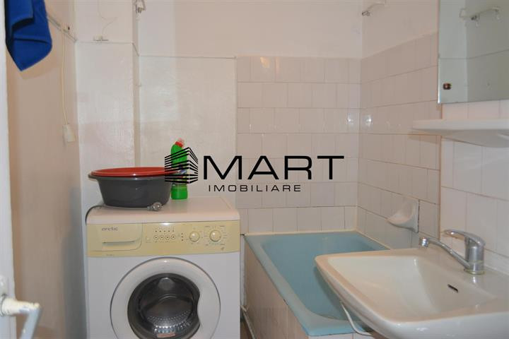 Apartament cu 3 camere decomandate Mihai Viteazu