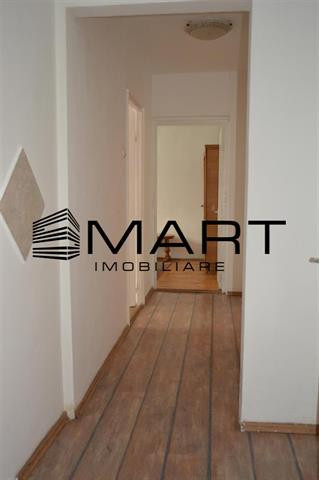 Apartament cu 3 camere decomandate Mihai Viteazu