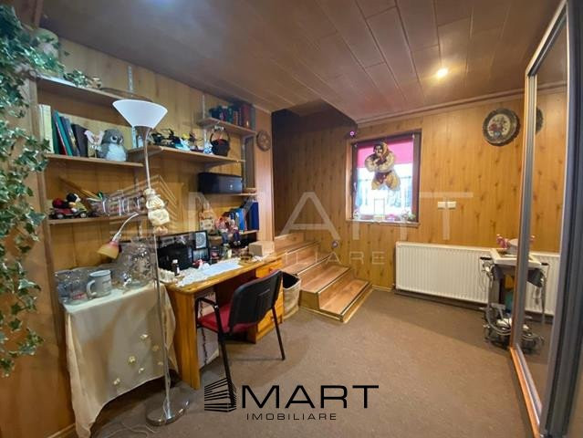 Casa cu 4 camere zona Hipodrom 3